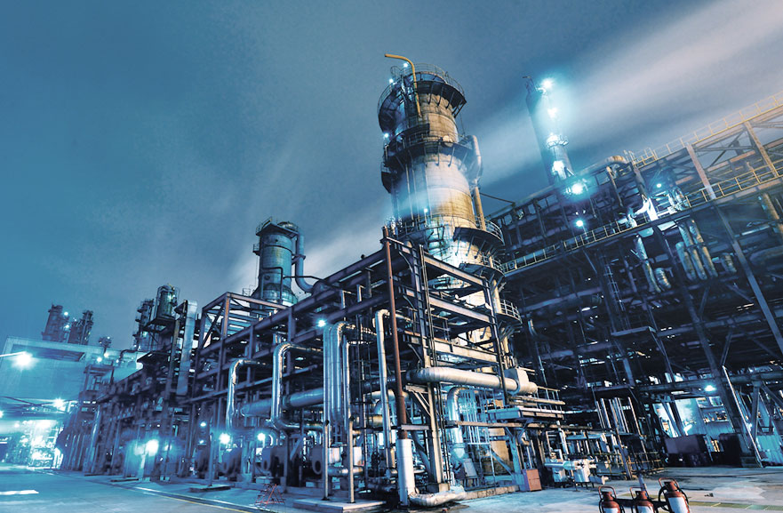 Refinaria de petróleo, usina química e petroquímica