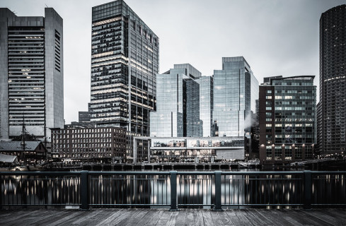 Conjunto de prédios espelhados