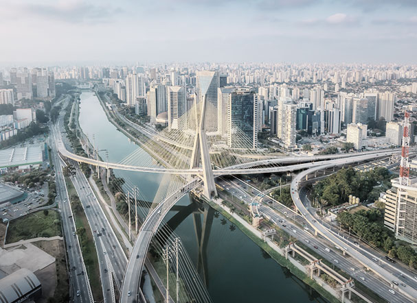 Top view of the cable-stayed bridge in São Paulo