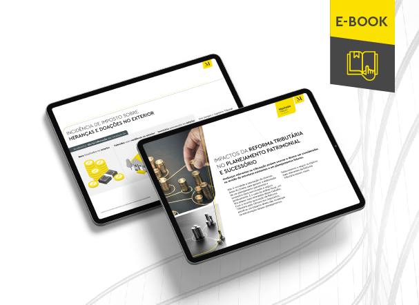 Mockup ilustrativo de dois tablets, um acima do outro, com imagens do conteúdo interno do e-book. No canto superior direito, faixa descritiva nas cores amarelo e cinza, com o nome "e-book" escrito